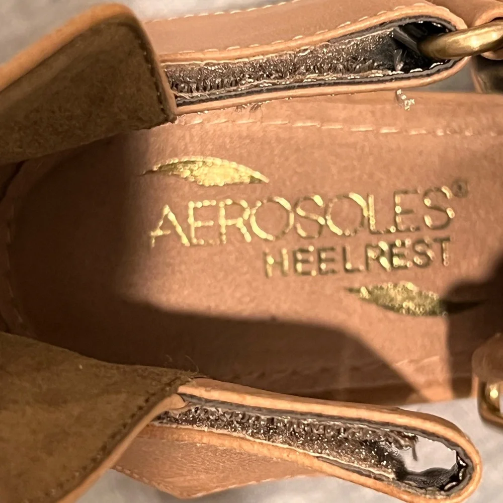 Aerosoles High Fashion Ankle Booties - size 8.5‎